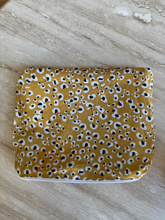 Pochette en tissu doublée